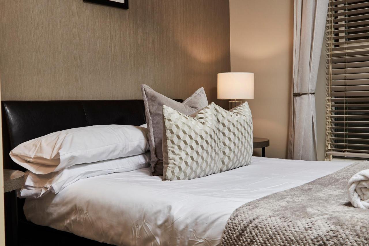 Vikings Apartment With Private Parking & Terrace Йорк Экстерьер фото